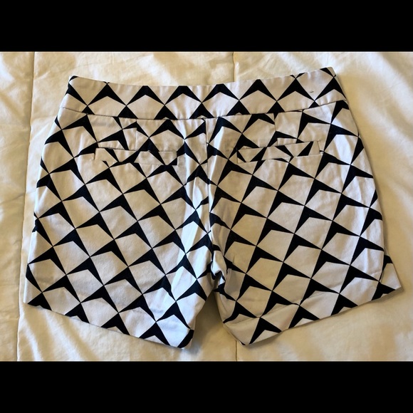 J Crew black and white stretch shorts - Picture 2 of 3